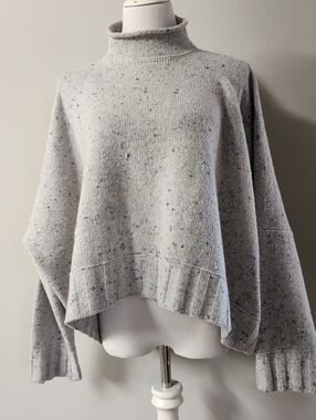 Women's Speckled Light Gray Turtleneck Sweater